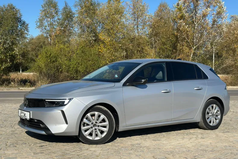 Opel Astra din 2023 cu 99.000 km - oferta OPE158234 - foto 2