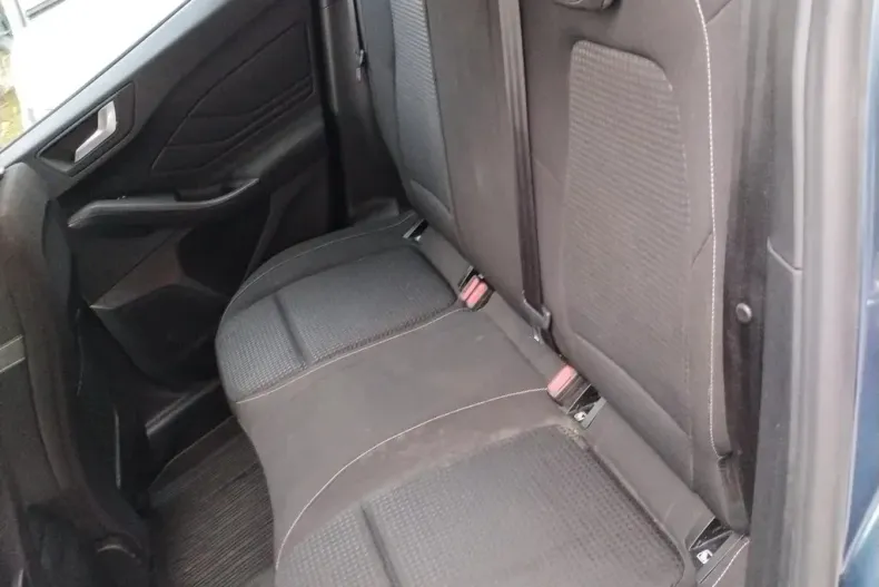 Ford Focus din 2022 cu 57.000 km - oferta FOR158243 - foto 6