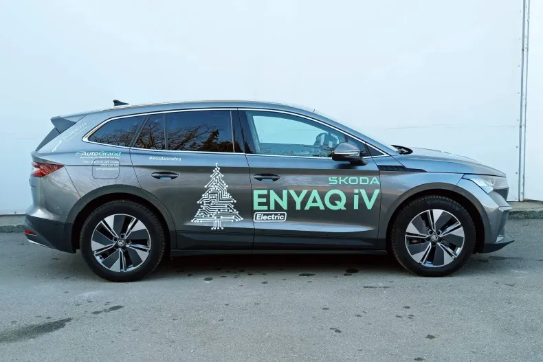Skoda Enyaq din 2023 cu 19.700 km - oferta SKO158244 - foto 7
