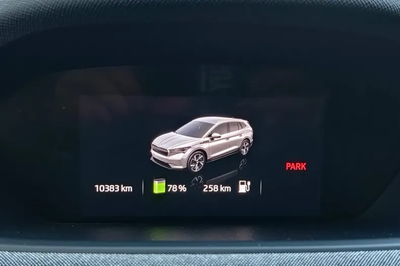 Skoda Enyaq din 2023 cu 19.700 km - oferta SKO158244 - foto 29