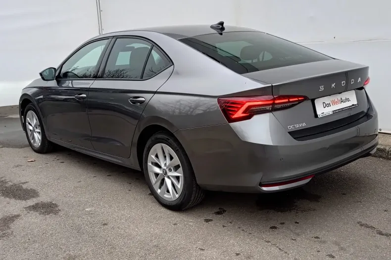 Skoda Octavia din 2025 cu 1.571 km - oferta SKO158245 - foto 12