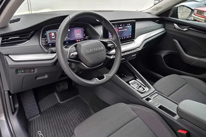 Skoda Octavia din 2025 cu 1.571 km - oferta SKO158245 - foto 13