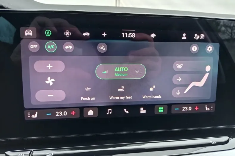 Skoda Octavia din 2025 cu 1.571 km - oferta SKO158245 - foto 36