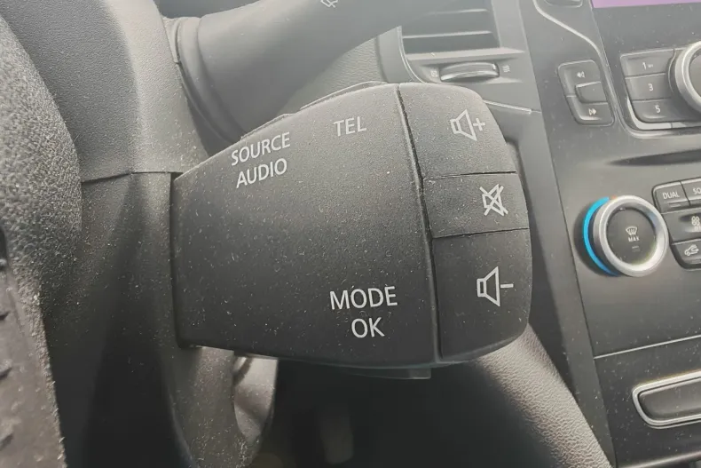 Renault Megane din 2020 cu 39.200 km - oferta REN158247 - foto 12