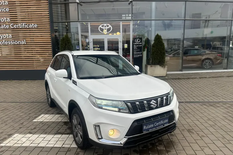 Suzuki Vitara din 2021 cu 58.215 km - oferta SUZ158251 - foto 1