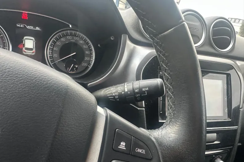 Suzuki Vitara din 2021 cu 58.215 km - oferta SUZ158251 - foto 13