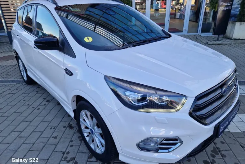 Ford Kuga din 2019 cu 63.200 km - oferta FOR158252 - foto 1