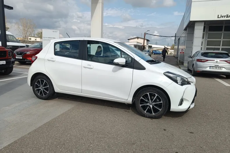 Toyota Yaris din 2019 cu 43.910 km - oferta TOY158253 - foto 4