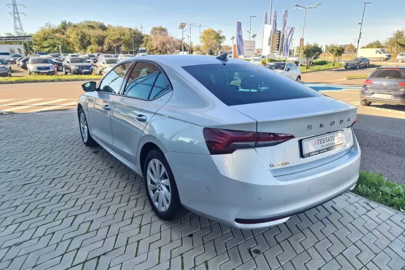 Skoda Octavia din 2024 cu 7.929 km - oferta SKO158255 - foto 8