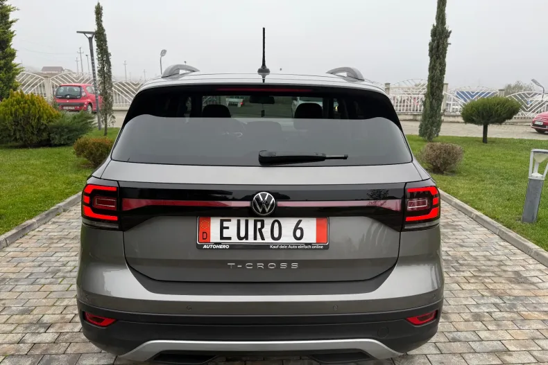 Volkswagen T-Cross din 2021 cu 70.349 km - oferta VOL158257 - foto 8