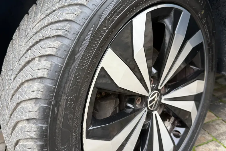 Volkswagen T-Cross din 2021 cu 70.349 km - oferta VOL158257 - foto 17