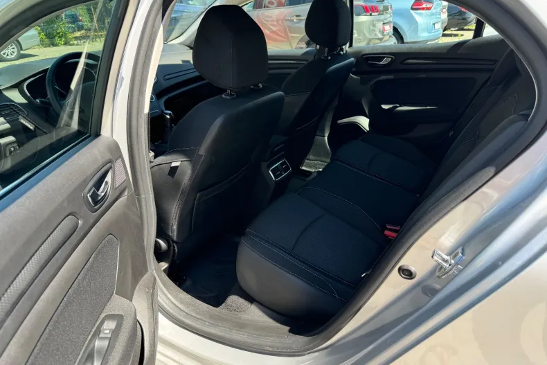 Renault Megane din 2019 cu 42.000 km - oferta REN158264 - foto 4