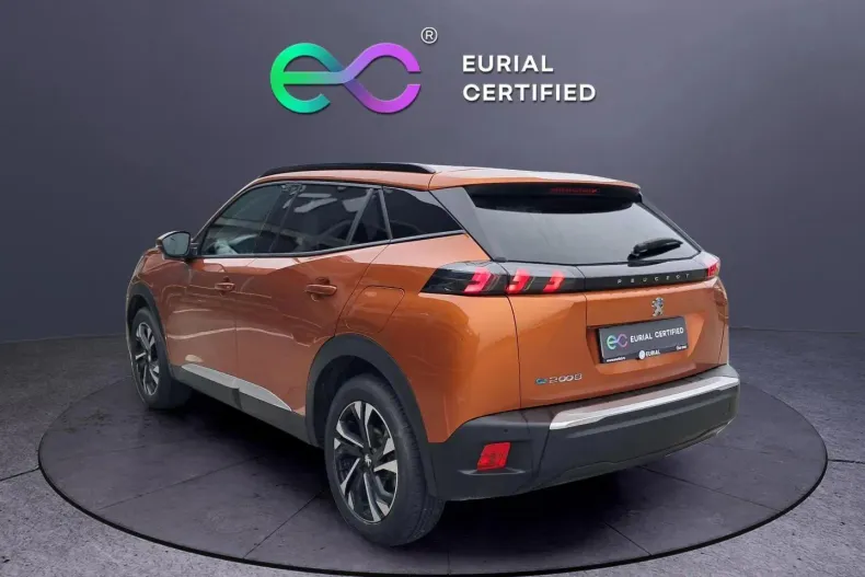 Peugeot 2008 din 2022 cu 29.621 km - oferta PEU158265 - foto 3