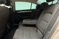 Volkswagen Passat din 2020 cu 160.771 km - oferta VOL158268 - foto 23