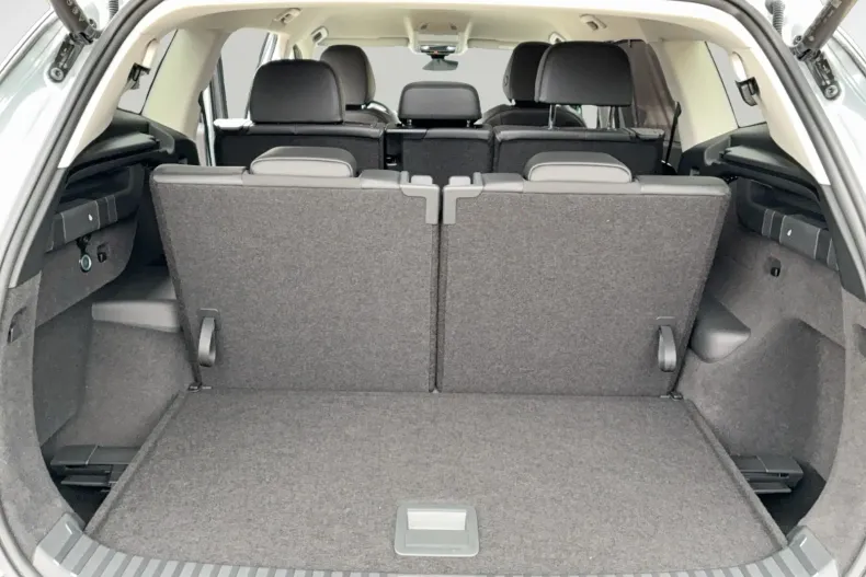 Volkswagen Tayron din 2025 cu 10.000 km - oferta VOL158277 - foto 6