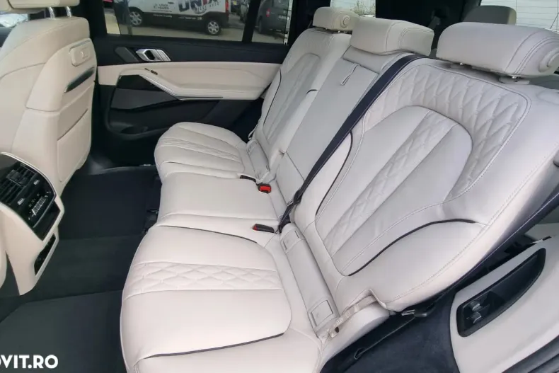 BMW X7 din 2025 cu 10 km - oferta BMW158286 - foto 13