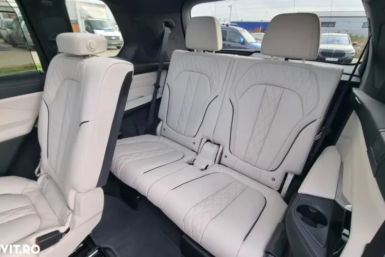 BMW X7 din 2025 cu 10 km - oferta BMW158286 - foto 14
