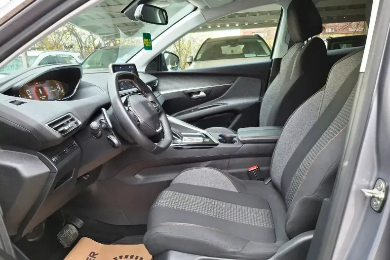 Peugeot 3008 din 2020 cu 118.235 km - oferta PEU158289 - foto 8