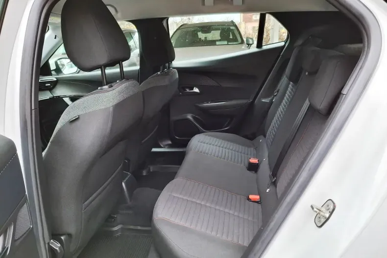 Peugeot 2008 din 2020 cu 92.105 km - oferta PEU158292 - foto 9