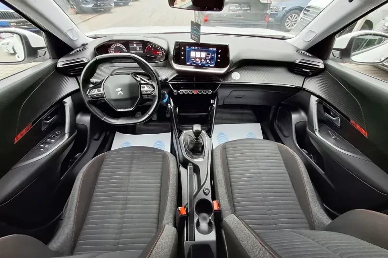 Peugeot 2008 din 2020 cu 92.105 km - oferta PEU158292 - foto 21