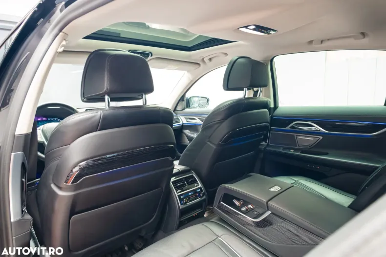 BMW Seria 7 din 2022 cu 110.136 km - oferta BMW158294 - foto 22