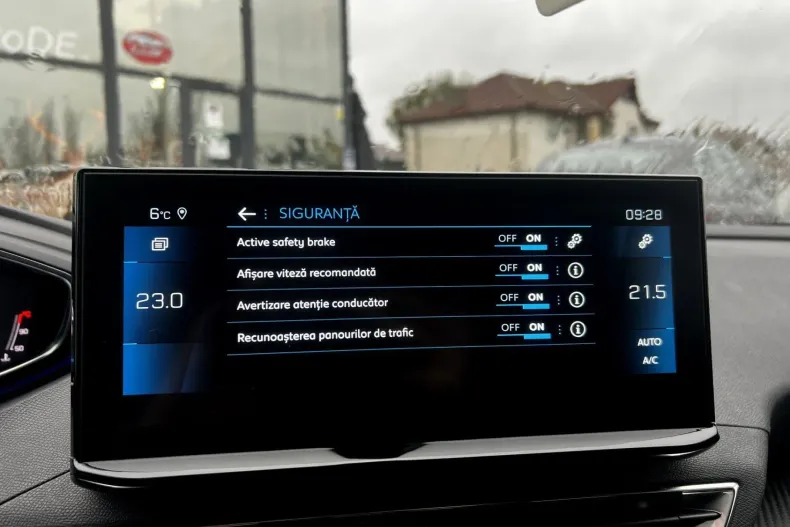 Peugeot 3008 din 2022 cu 163.392 km - oferta PEU158299 - foto 21