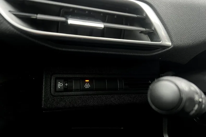 Peugeot 3008 din 2022 cu 163.392 km - oferta PEU158299 - foto 28