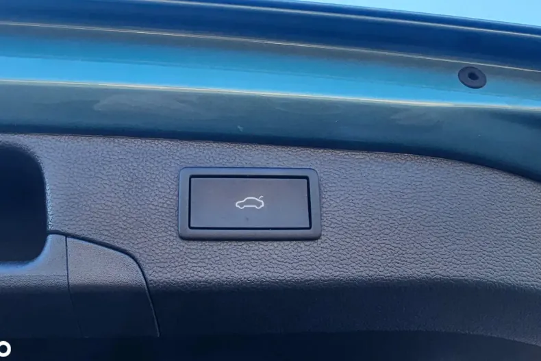 Volkswagen Passat din 2024 cu 13.236 km - oferta VOL158301 - foto 32