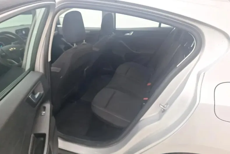 Ford Focus din 2022 cu 67.048 km - oferta FOR158309 - foto 6