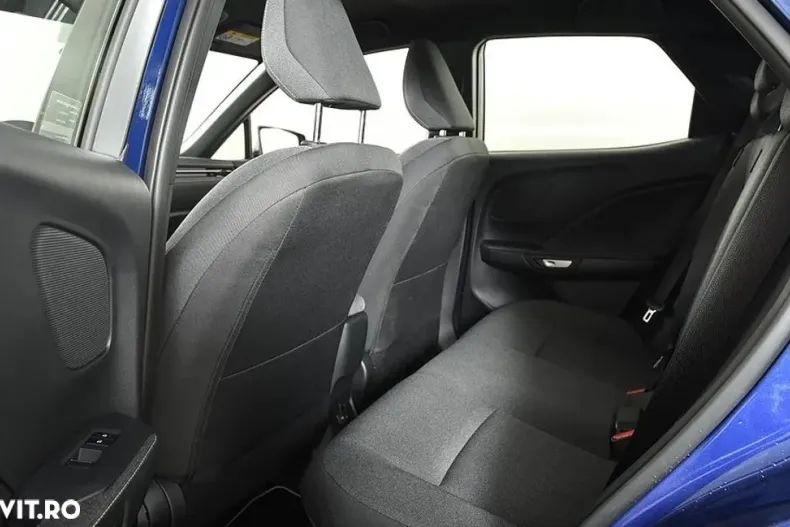 Lexus LBX din 2025 cu 6.900 km - oferta LEX158317 - foto 12