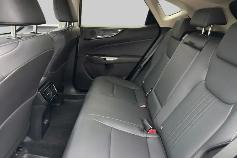 Lexus Seria NX din 2024 cu 28.600 km - oferta LEX158318 - foto 13