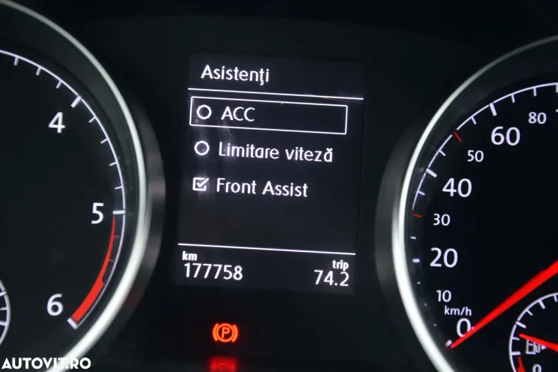 Volkswagen Touran din 2021 cu 177.758 km - oferta VOL158326 - foto 33