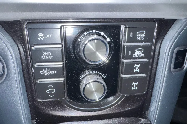 Toyota Land Cruiser din 2022 cu 55.000 km - oferta TOY158328 - foto 15