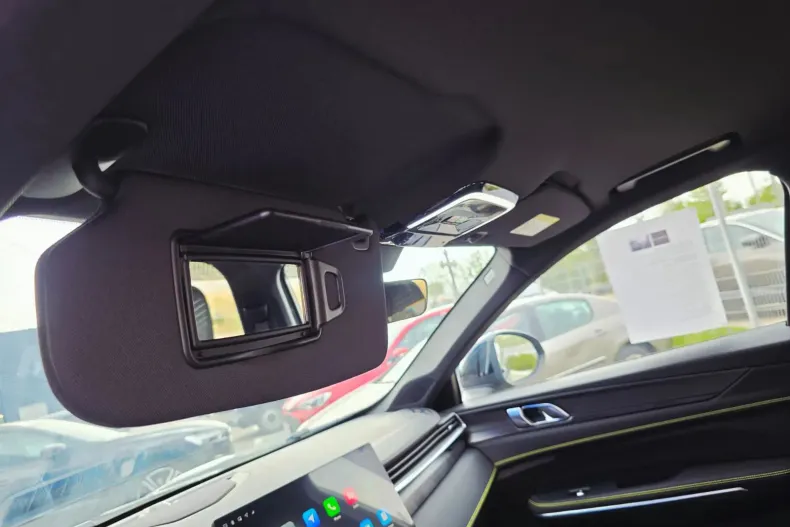 Lynk&Co 01 din 2025 cu 2 km - oferta LYN158331 - foto 27