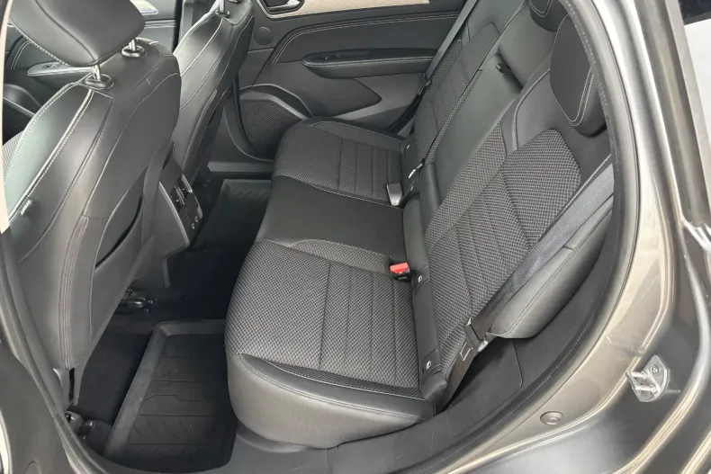 Renault Arkana din 2023 cu 79.400 km - oferta REN158334 - foto 35