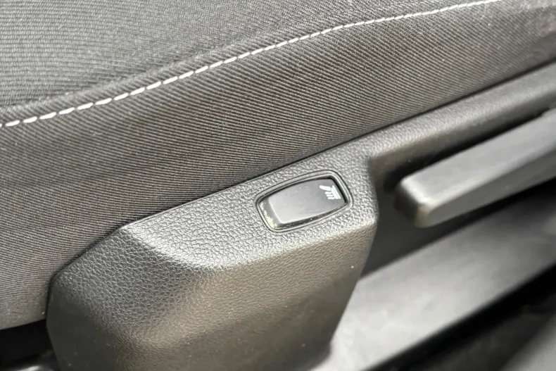 Dacia Duster din 2023 cu 80.400 km - oferta DAC158335 - foto 24