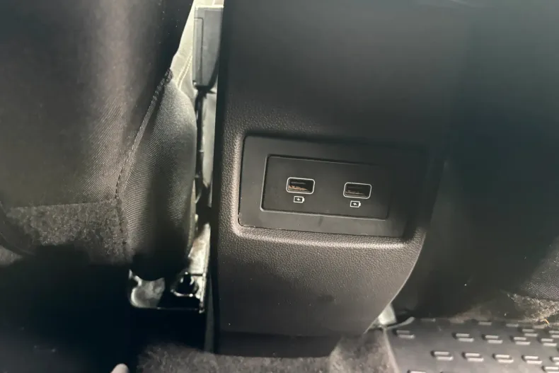 Dacia Duster din 2023 cu 80.400 km - oferta DAC158335 - foto 26