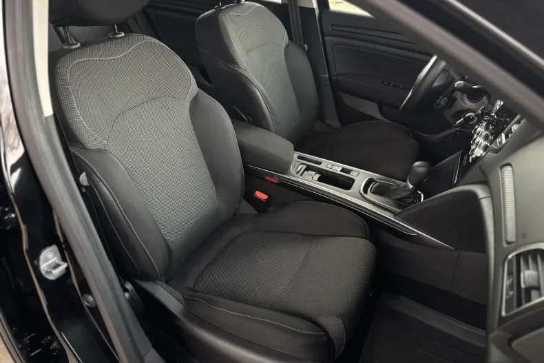 Renault Megane din 2024 cu 31.000 km - oferta REN158336 - foto 30