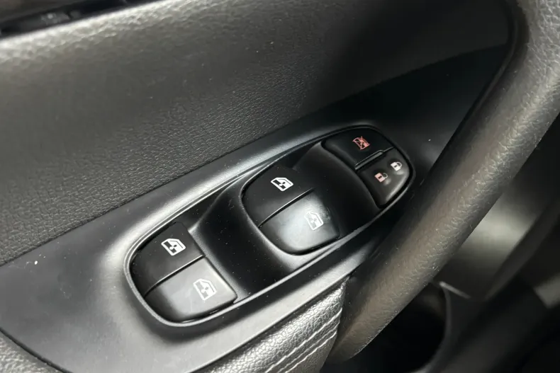 Nissan Qashqai din 2019 cu 160.790 km - oferta NIS158337 - foto 22