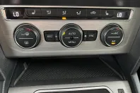 Volkswagen Passat din 2020 cu 143.698 km - oferta VOL158342 - foto 22