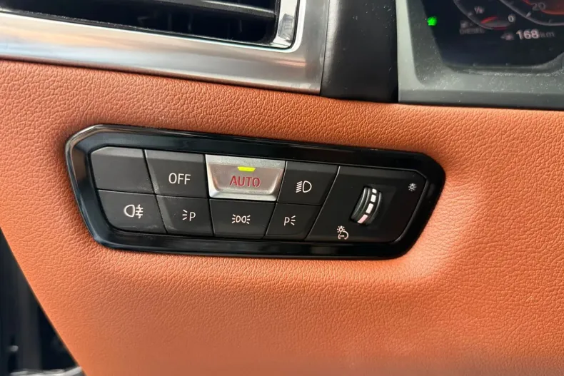 BMW Seria 8 din 2019 cu 138.626 km - oferta BMW158344 - foto 29