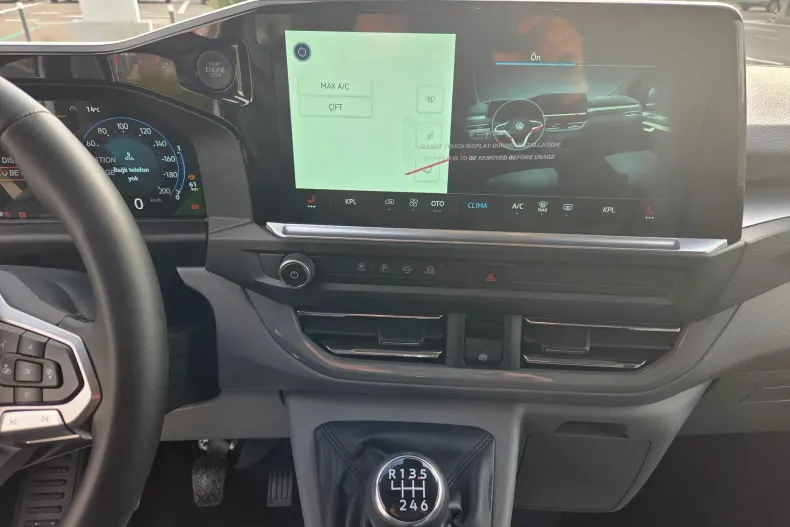 Volkswagen Caravelle din 2025 cu 5 km - oferta VOL158345 - foto 10