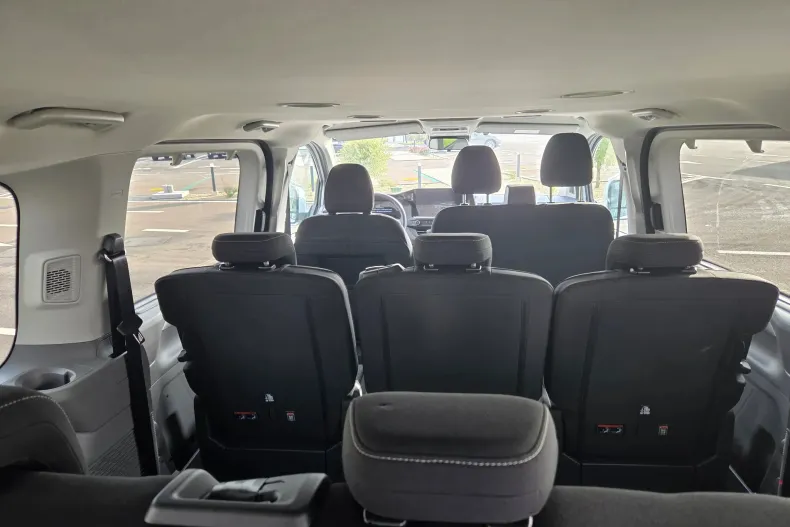 Volkswagen Caravelle din 2025 cu 5 km - oferta VOL158345 - foto 16