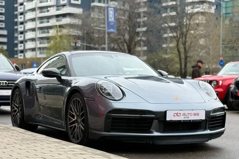 Porsche 911 din 2023 cu 4.200 km - oferta POR158346 - foto 5