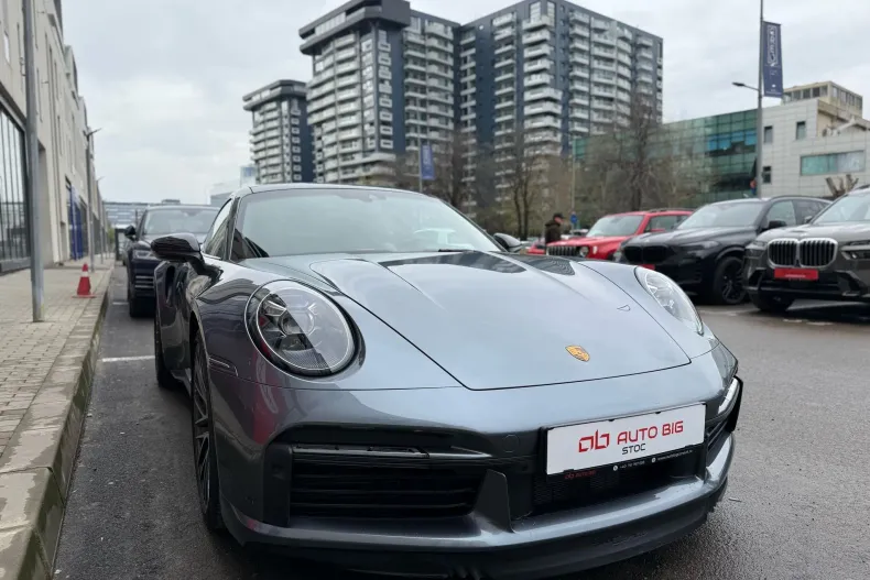 Porsche 911 din 2023 cu 4.200 km - oferta POR158346 - foto 6