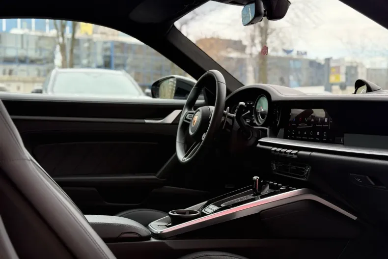 Porsche 911 din 2023 cu 4.200 km - oferta POR158346 - foto 22