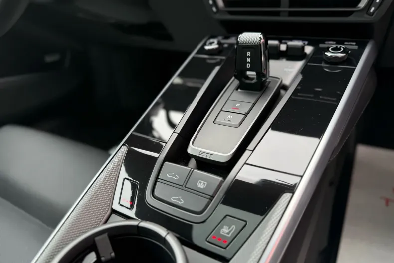 Porsche 911 din 2023 cu 4.200 km - oferta POR158346 - foto 26