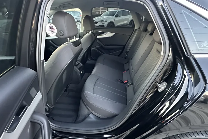 Audi A4 din 2020 cu 86.100 km - oferta AUD158360 - foto 10