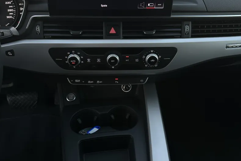 Audi A4 din 2020 cu 86.100 km - oferta AUD158360 - foto 14