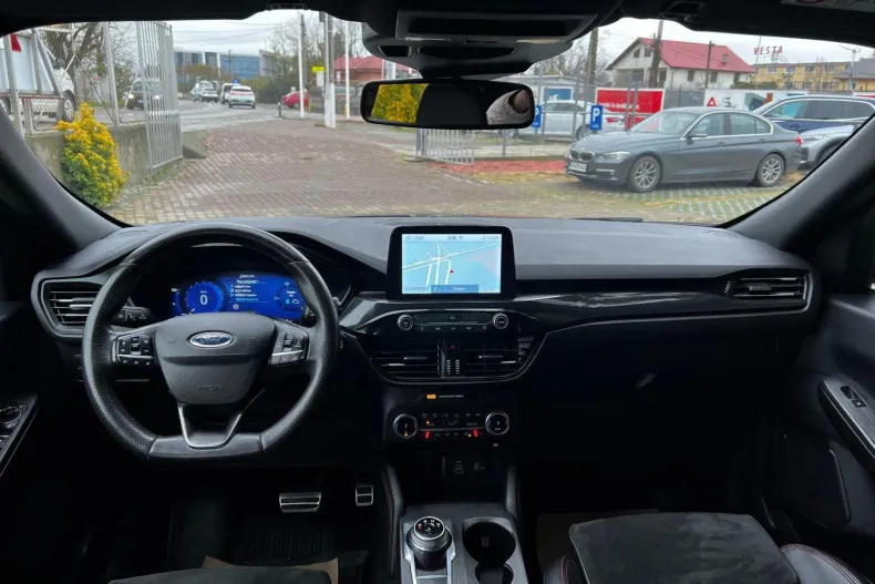 Ford Kuga din 2023 cu 77.351 km - oferta FOR158362 - foto 4